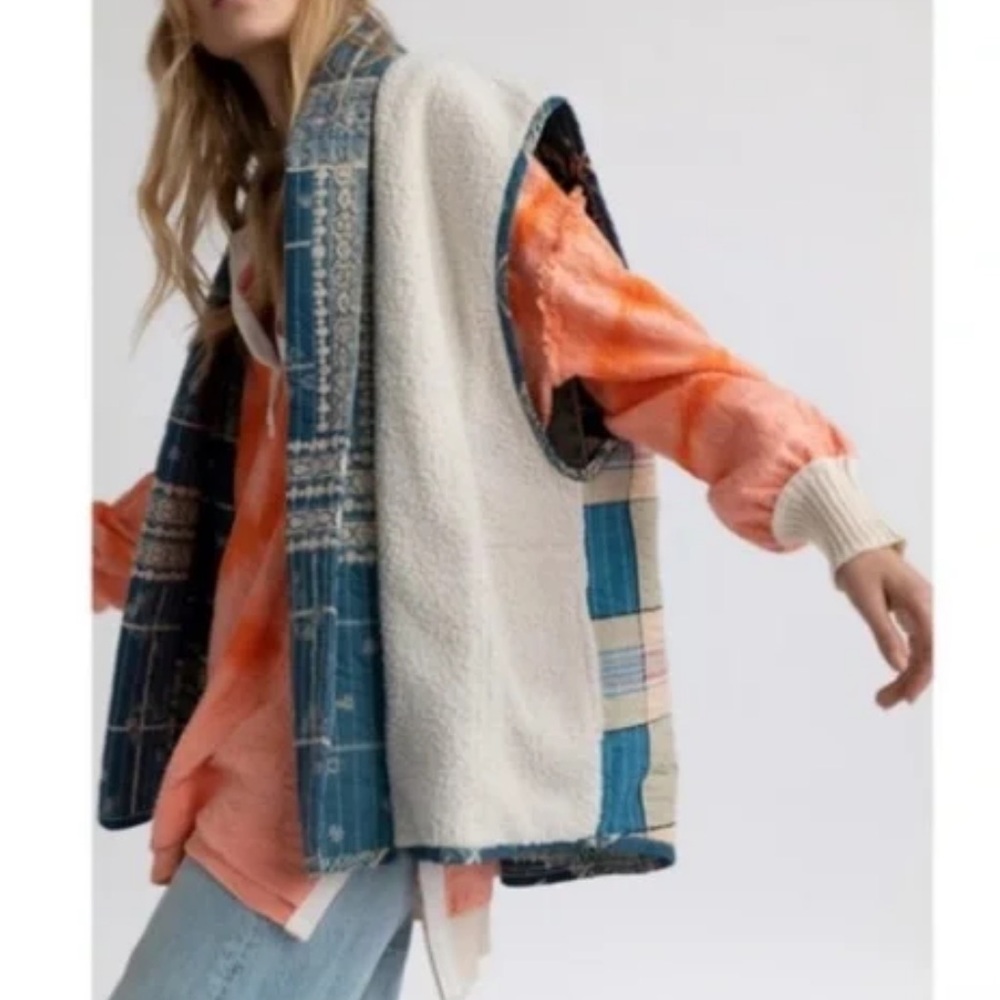 FREE PEOPLE Vera‎ Plaid Patch Sherpa Vest Oversized Boho Size Small